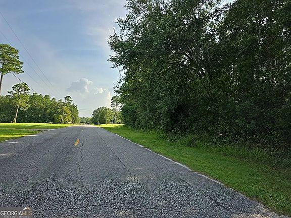 5th image of 4021 Schifko Rd