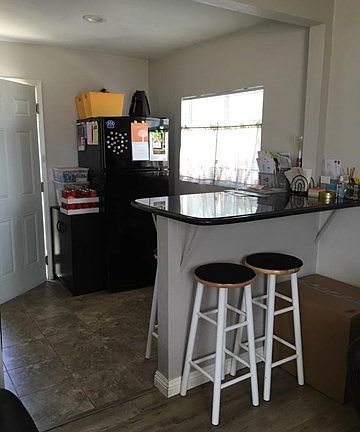 2nd image of 15843 Los Cedros Ave