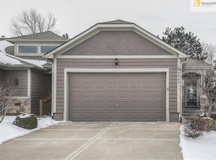 34069 W 90th Cir, De Soto, KS 66018