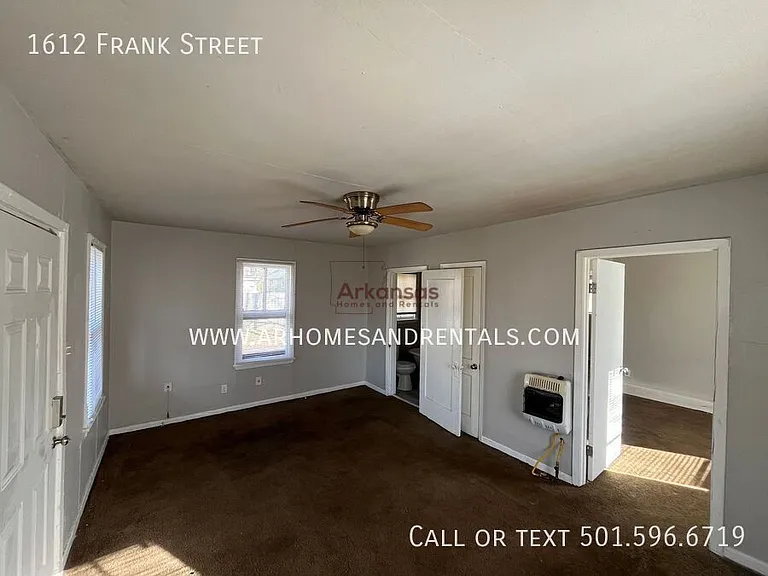 1612 Frank St — Photo 3