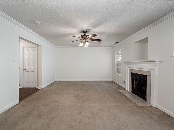 5th image of 8624 Silver Falls Way
