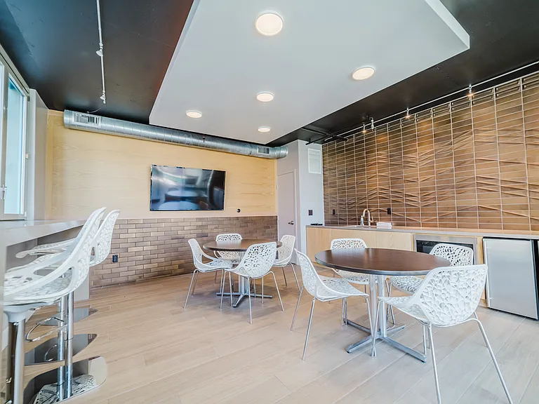 1240 India St #301 — Photo 22
