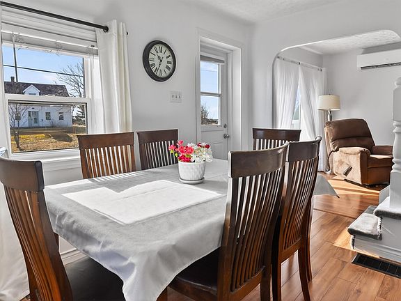 5th image of 198 Boudreauville Rd