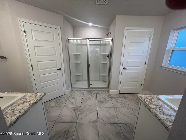 8729 Waterstone Blvd — Photo 6