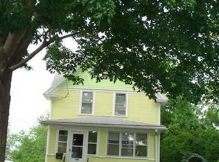 1703 4th Ave, Grinnell, IA 50112