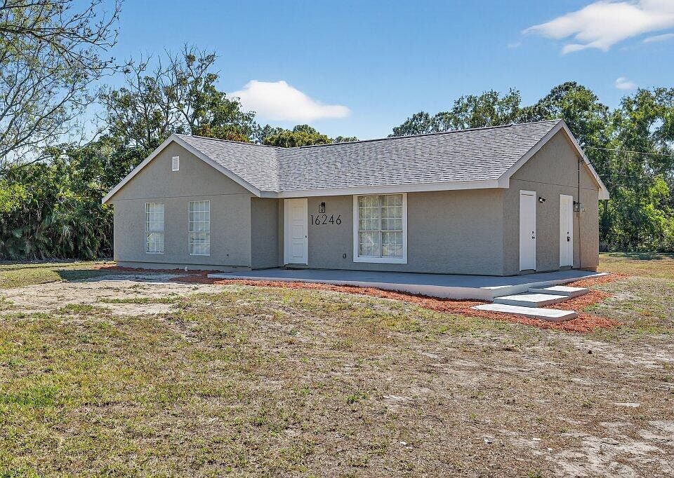 1st image of 16246 E Cornwall Drive