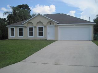 834 SE Cavern Ave, Pt Saint Lucie, FL 34953