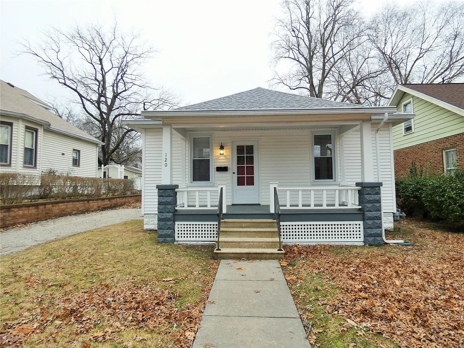 120 S Douglas Ave photo 1