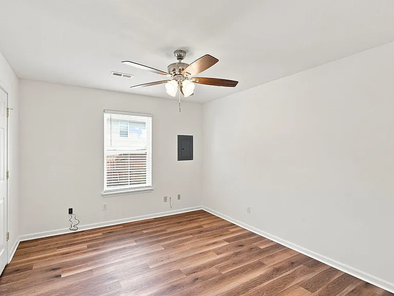 3518 Prescott Dr — Photo 15