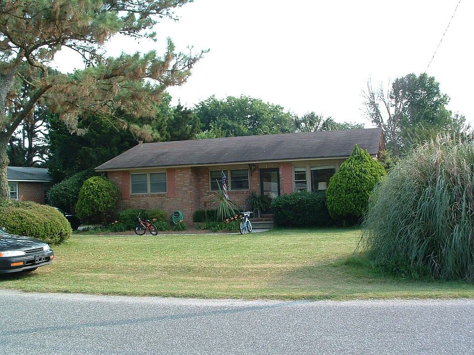 2nd image of 1495 Goblet Ave