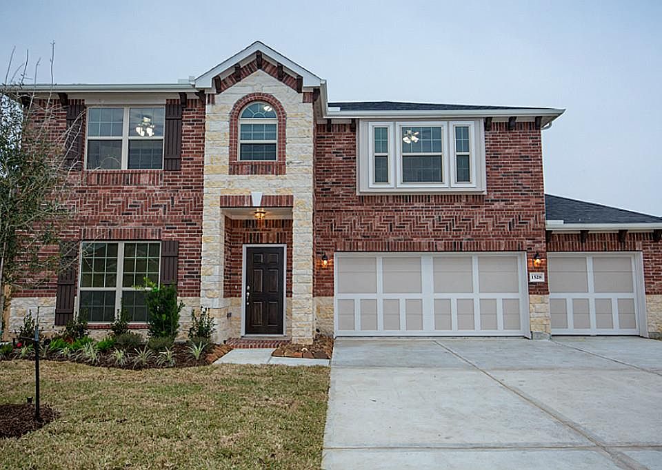 1st image of 1528 Nacogdoches Valley Dr