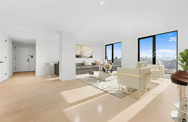 Rented by West 124th Manager LLC | media 68