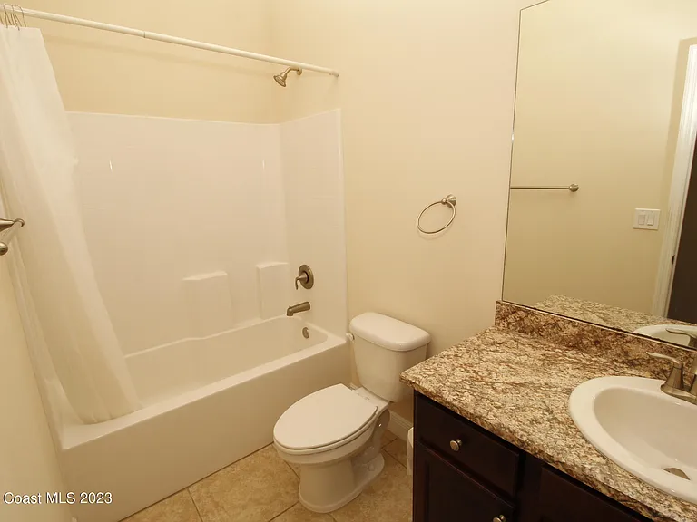 1034 Breakaway Trl — Photo 18