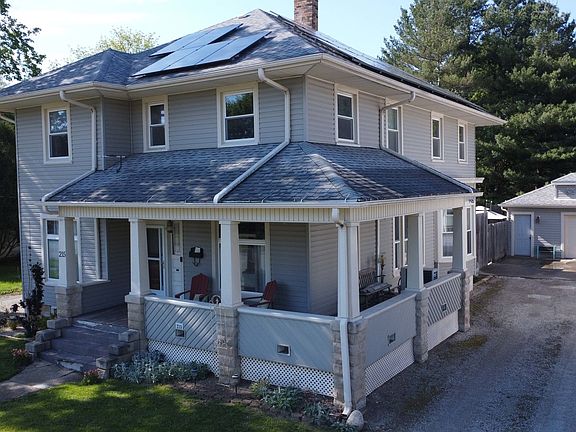 4th image of 215 W Jones St