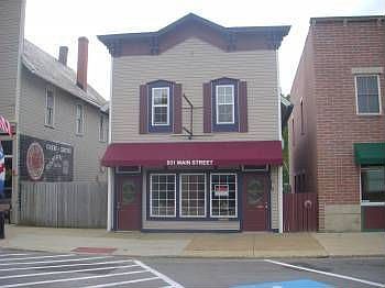 1st image of 931 Main St