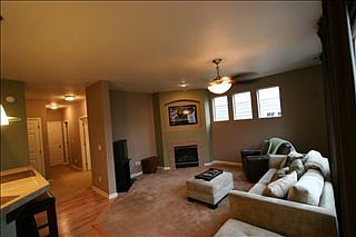 4th image of 7709 Rushmore Ave NE