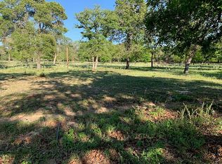 2124 Polly Ln, La Vernia, TX 78121