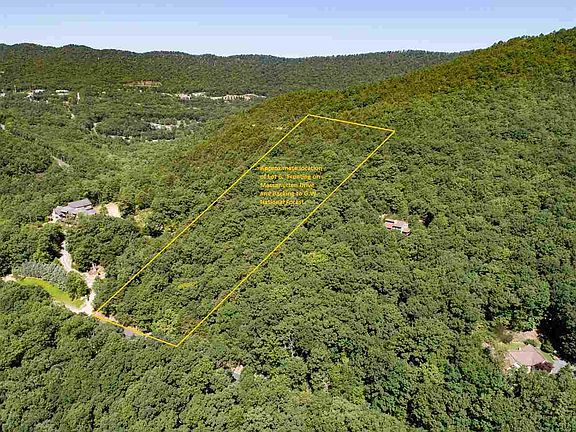 2nd image of 2970 Massanutten Dr #6