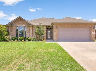 213 Jade Ln, Weatherford, TX 76086