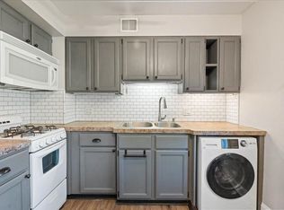 3 Sherman Ter UNIT 3, Madison, WI 53704