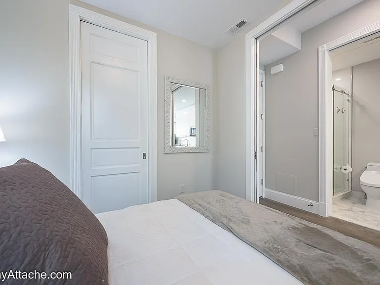 1521 Corcoran St NW #5 — Photo 8