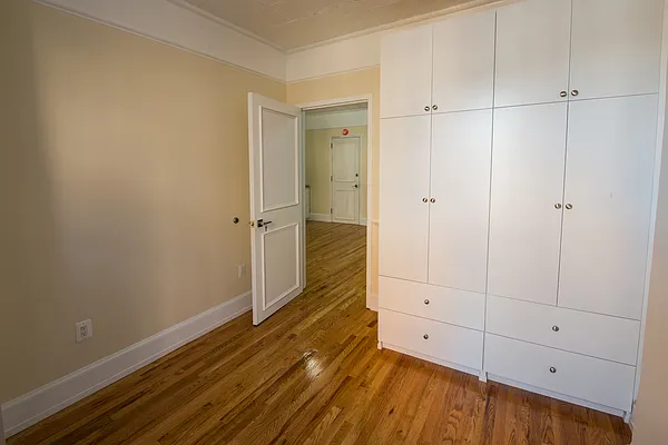 Rented by Bold New York | media 5