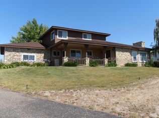 819 Rolling Hills Rd, Paso Robles, CA 93446