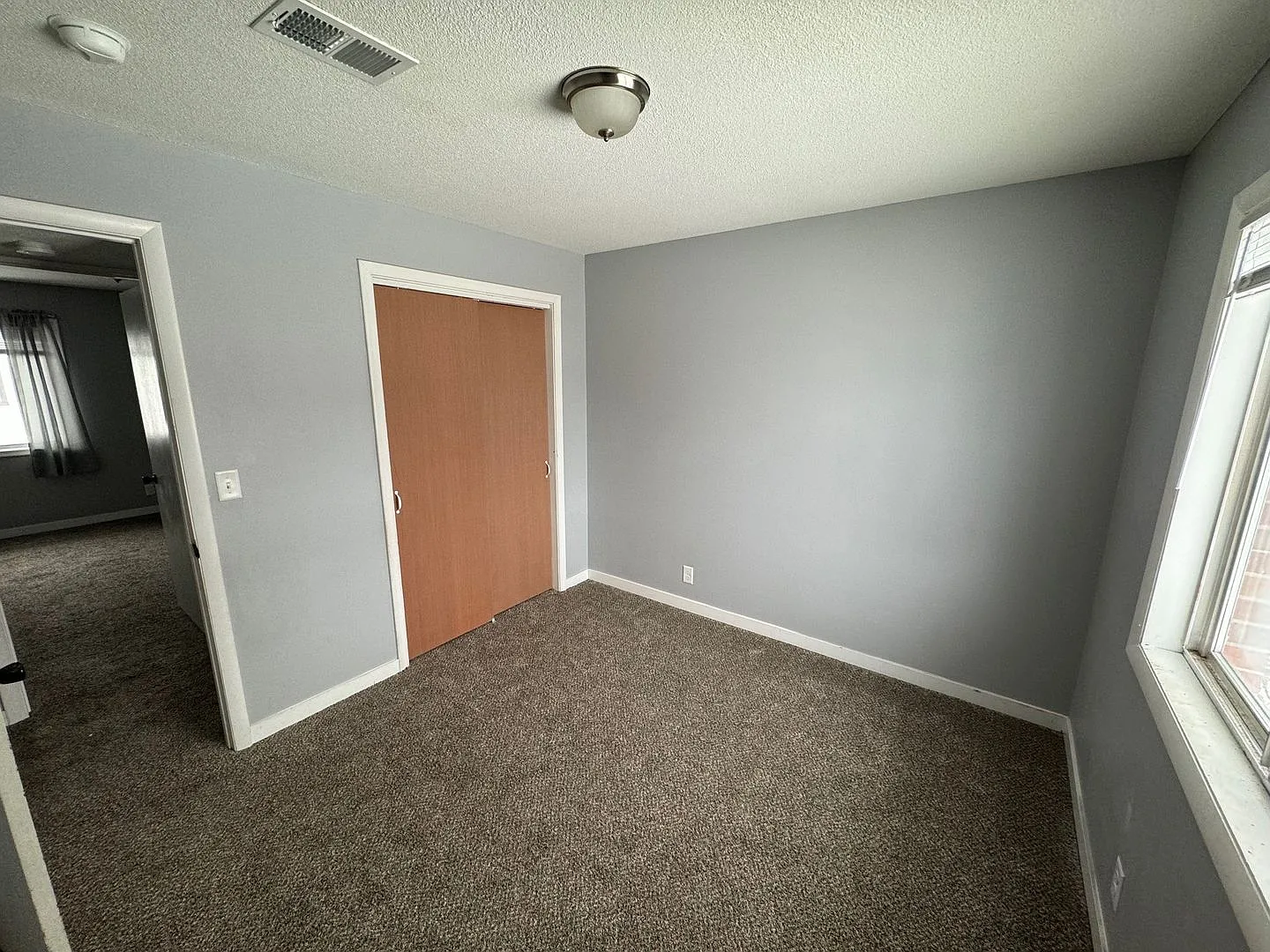 2125 A St Apartments — Photo 4