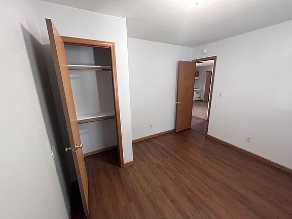 5th image of 302 Harrison St