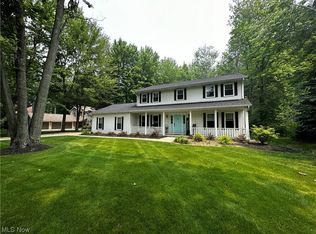 6049 White Oak Dr, Mentor, OH 44060