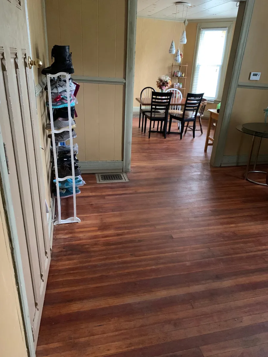 Primary Photo - 463 Rich St #1