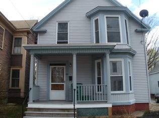 12 Glen St #B, Rochester, NH 03867