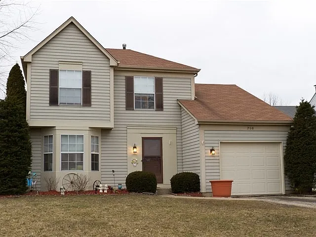 208 Court Of Ash photo 1