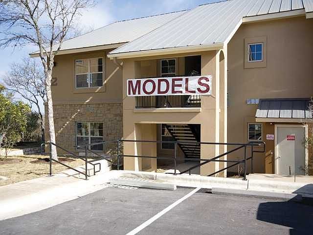 1st image of 6810 Deatonhill Dr APT 1304