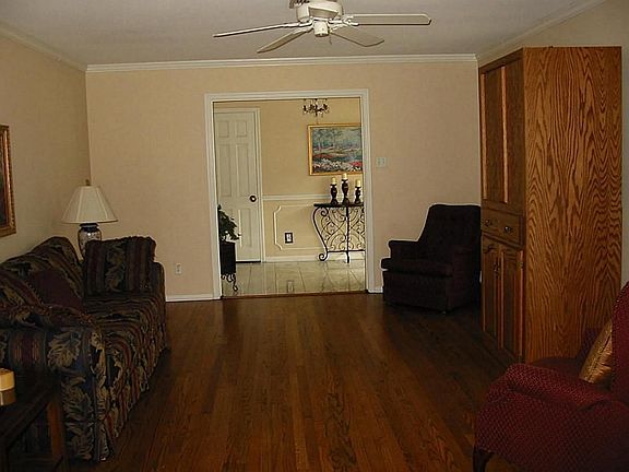 5th image of 5622 W Bellfort St