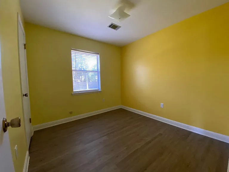 980 White Cir — Photo 10
