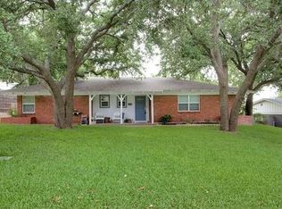 6829 Chickering Rd, Fort Worth, TX 76116