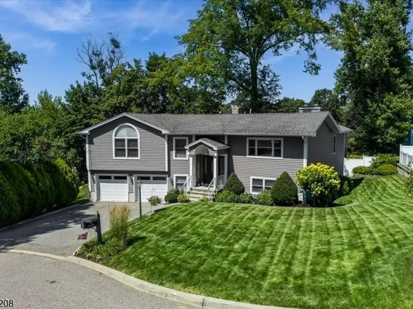 18 Dean Ave, Butler Boro, NJ 07405