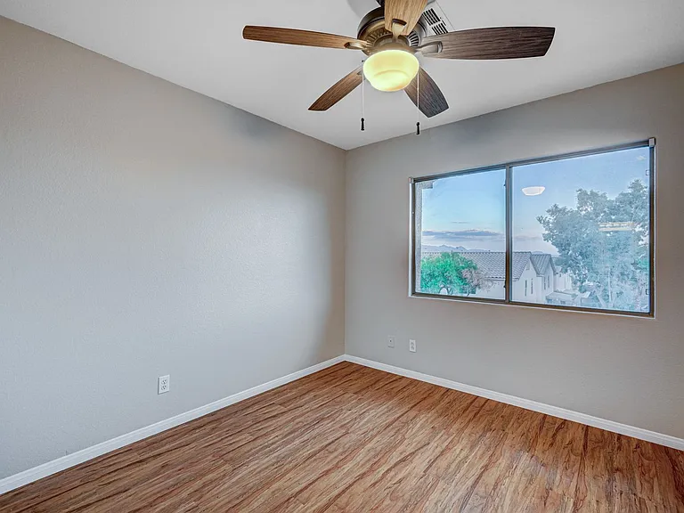 8224 Strawberry Spring St — Photo 23