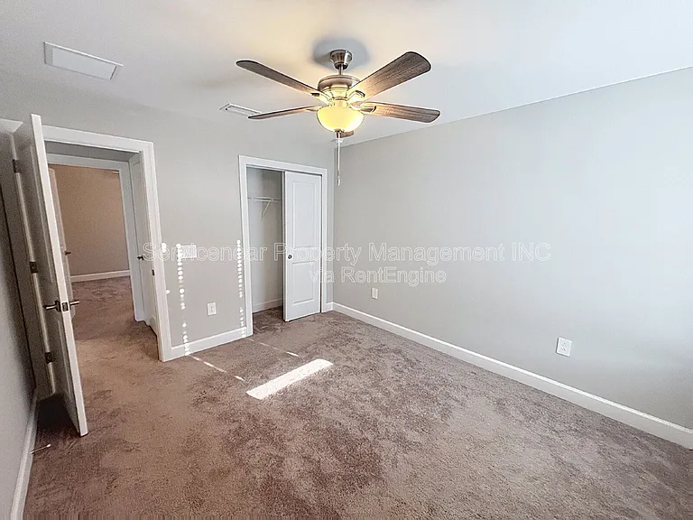 6211 Baywood Ct — Photo 26