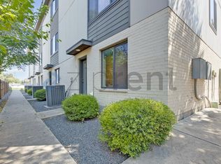 5602 Lindell Ave #E, Dallas, TX 75206
