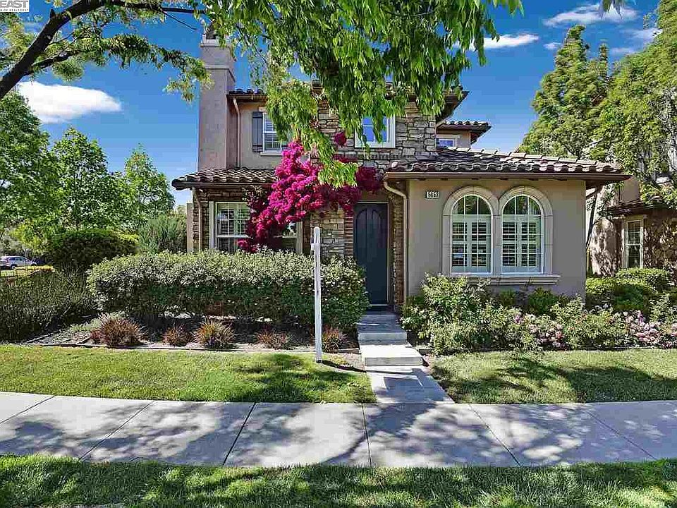 1st image of 5853 Tan Oak Dr