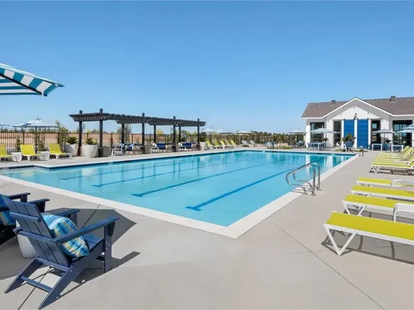 5372 Island Yacht Way, Sacramento, CA 95835