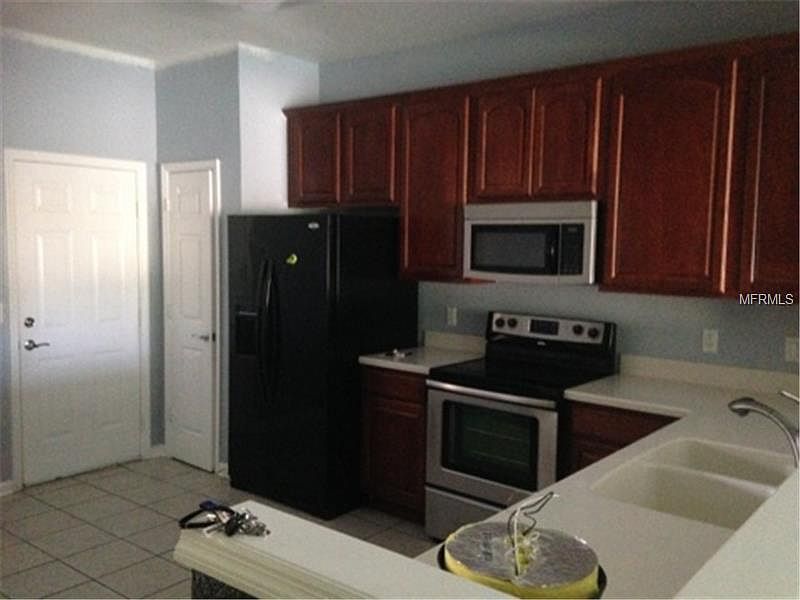 2nd image of 6336 Castelven Dr Unit 102