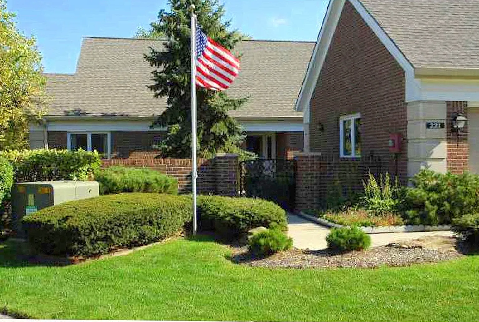 221 Olde Mill Cv photo 1