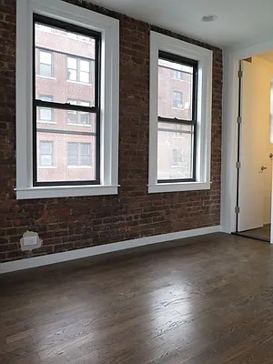 Rented by Bohemia Realty Group | media 34