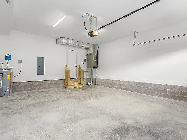 3619 Gentry Station Dr — Photo 30