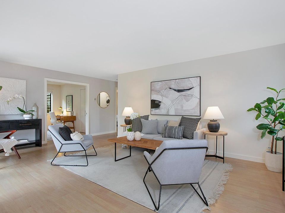 1st image of 170 Cypress Place