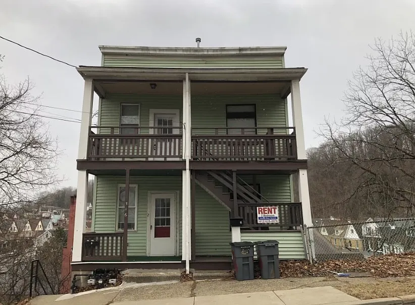 2 bed, 800 sqft, $925 — Photo 1