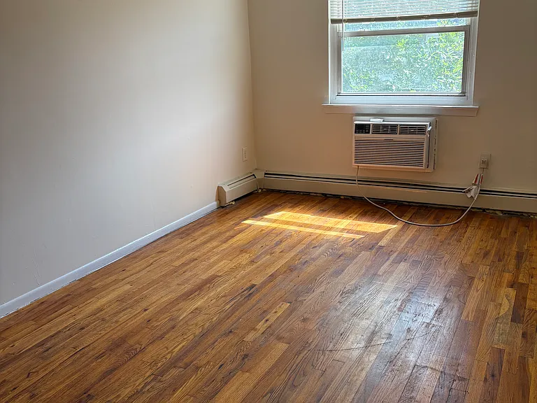 2060 Muliner Ave #2 — Photo 8